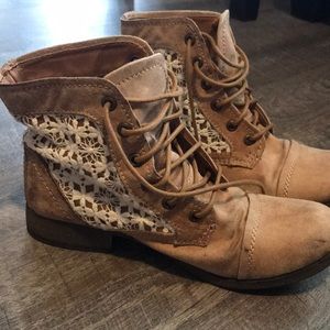 Tan Laced Boots